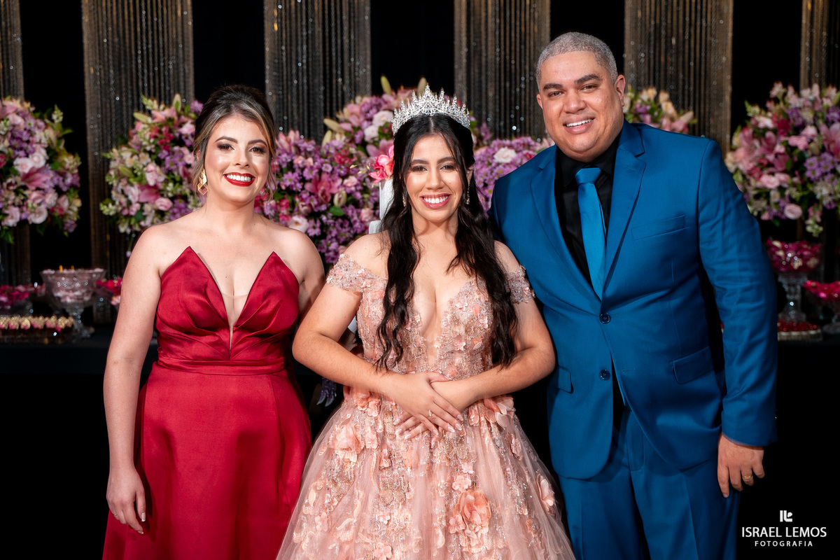 Fotografia de debutante 15 anos na cidade de nova serrana com o fotografo Israel Lemos de nova serrana no Residencial Parque das Águas