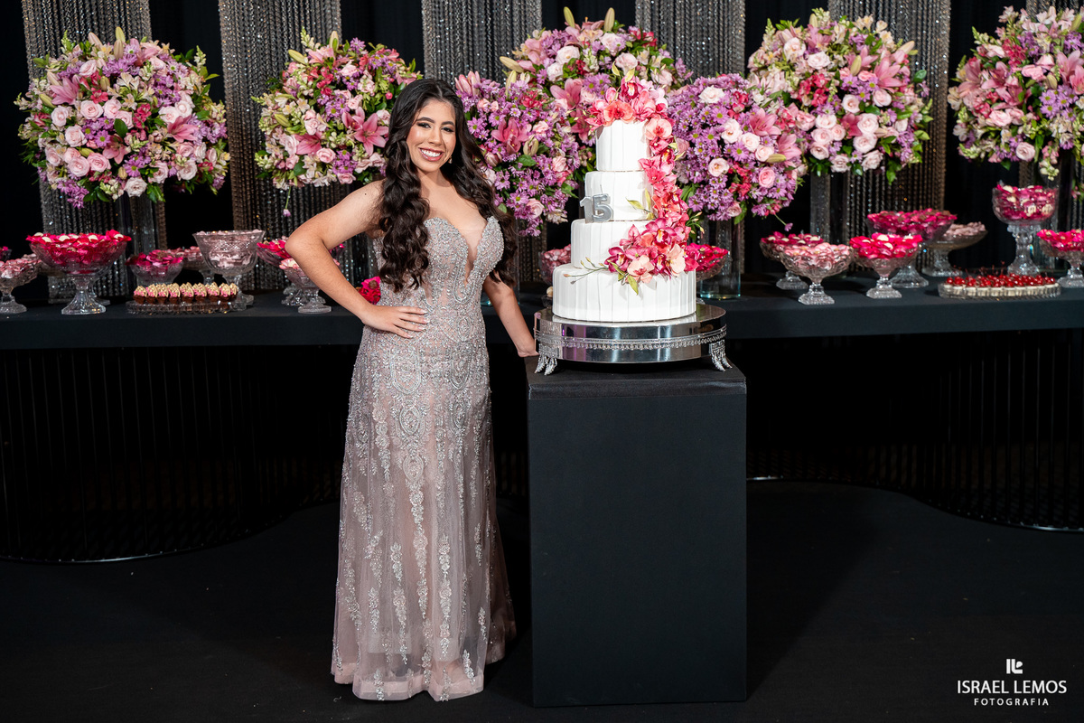 Fotografia de debutante 15 anos na cidade de nova serrana com o fotografo Israel Lemos de nova serrana no Residencial Parque das Águas