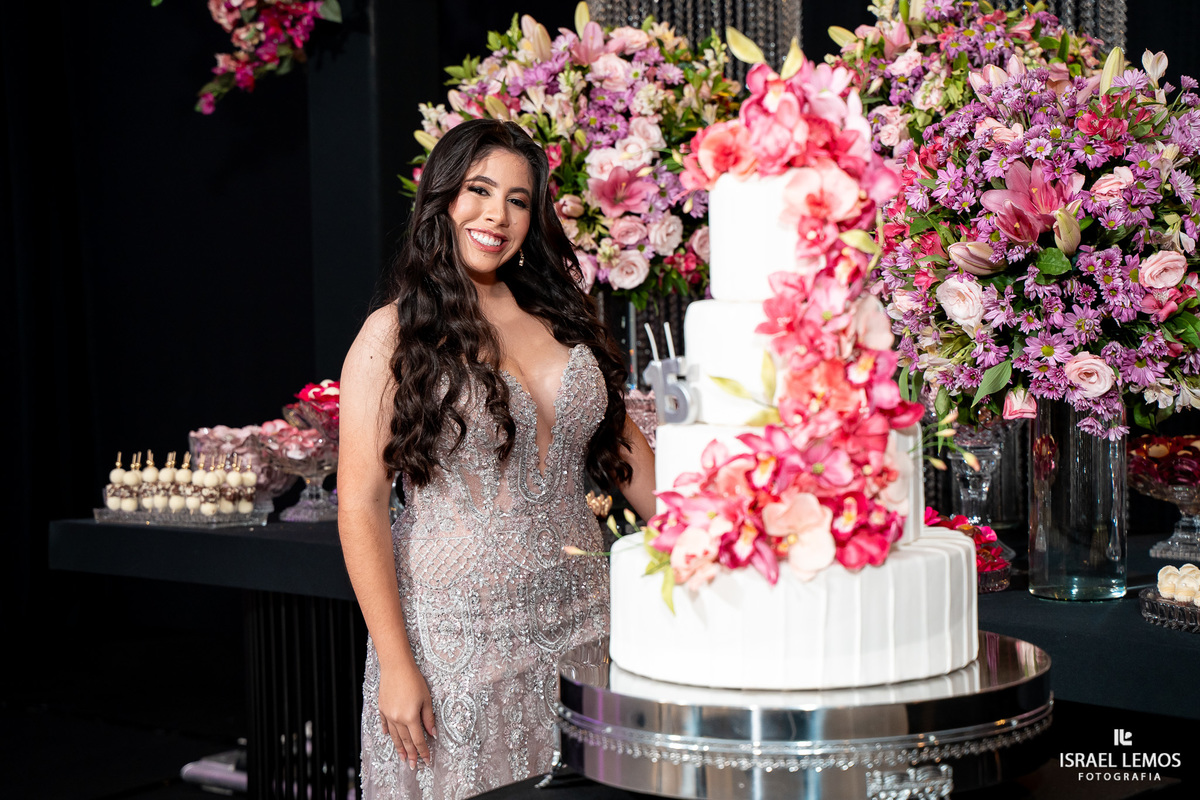 Fotografia de debutante 15 anos na cidade de nova serrana com o fotografo Israel Lemos de nova serrana no Residencial Parque das Águas