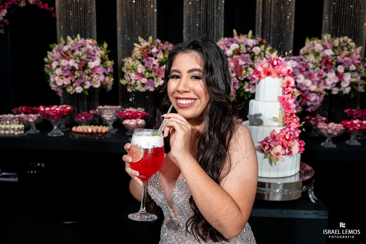 Fotografia de debutante 15 anos na cidade de nova serrana com o fotografo Israel Lemos de nova serrana no Residencial Parque das Águas