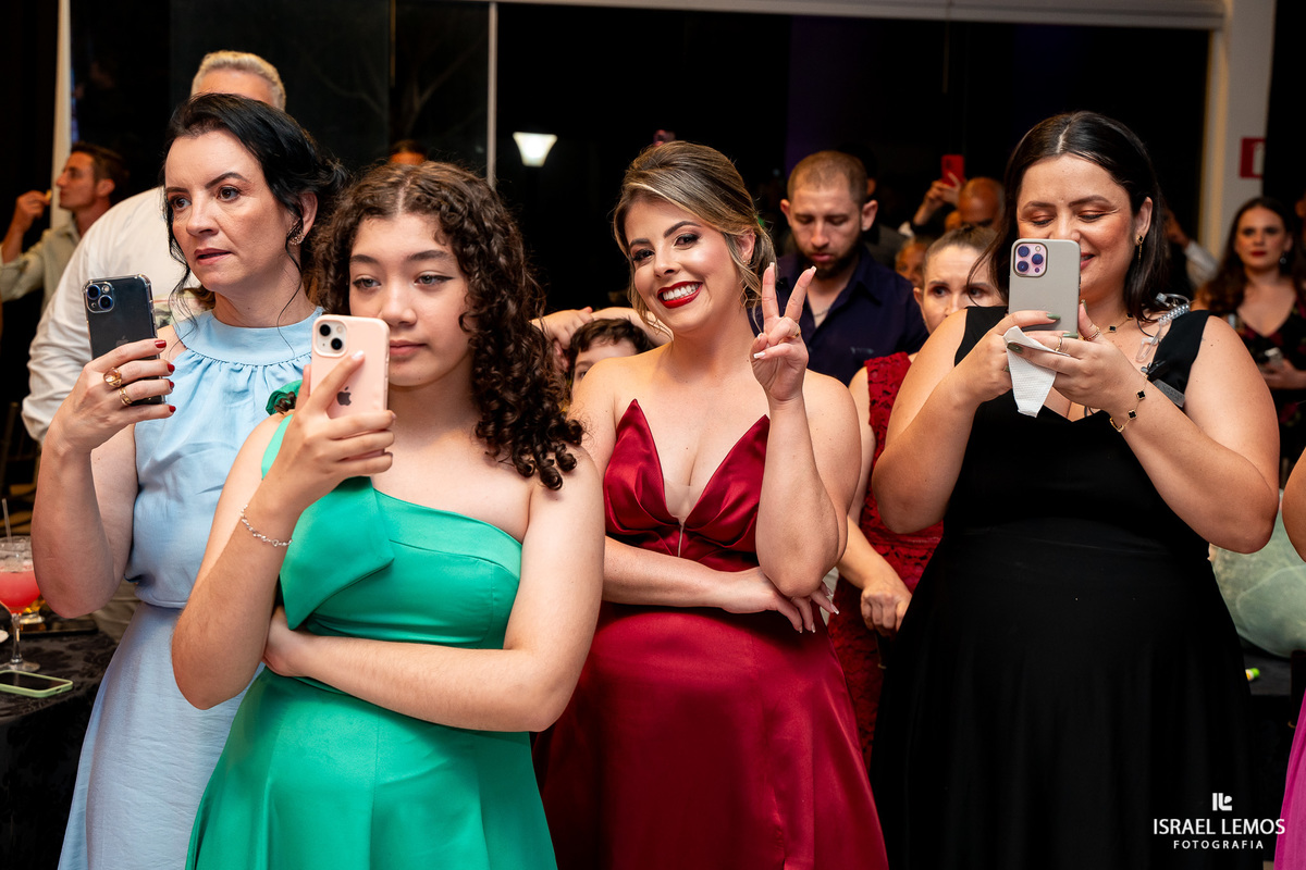 Fotografia de debutante 15 anos na cidade de nova serrana com o fotografo Israel Lemos de nova serrana no Residencial Parque das Águas