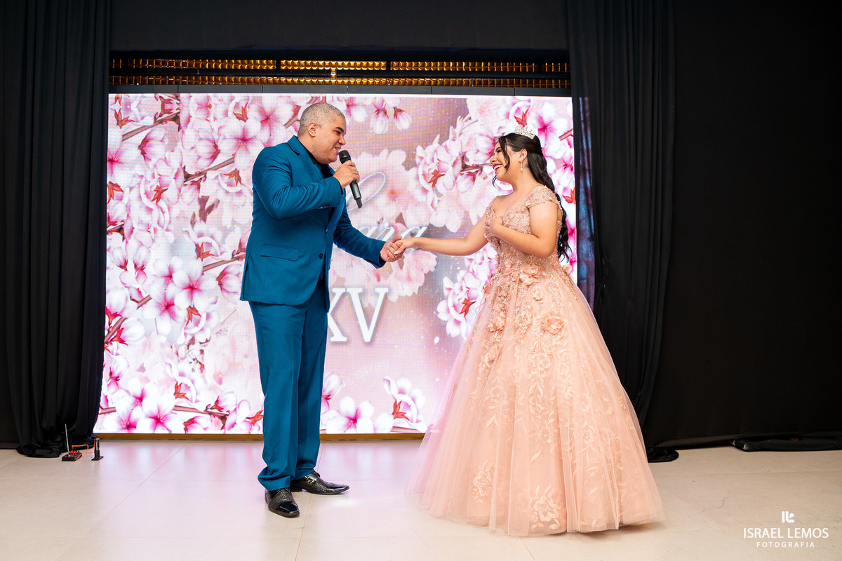 Fotografia de debutante 15 anos na cidade de nova serrana com o fotografo Israel Lemos de nova serrana no Residencial Parque das Águas