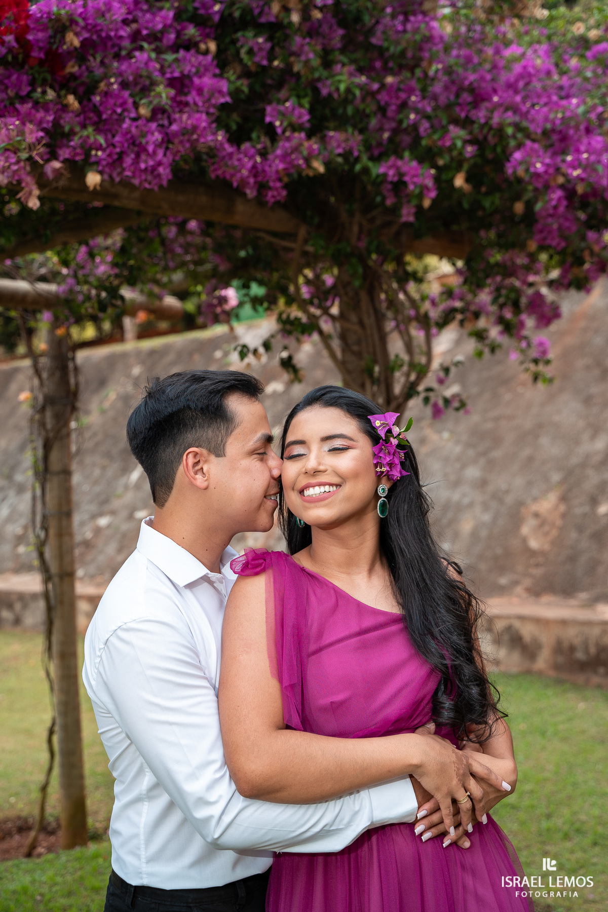 Fotografo de casamento na cidade de Nova serrana com fotos lindas do fotografo Israel lemos de nova serrana