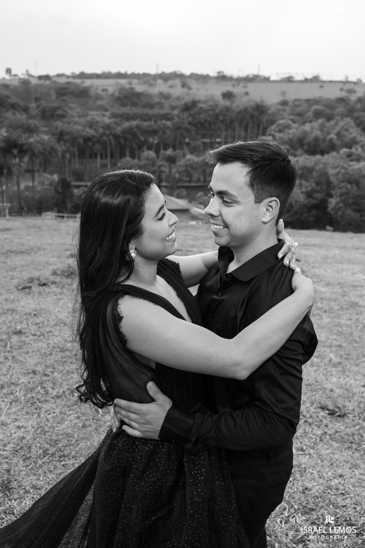 Fotografo de casamento na cidade de Nova serrana com fotos lindas do fotografo Israel lemos de nova serrana