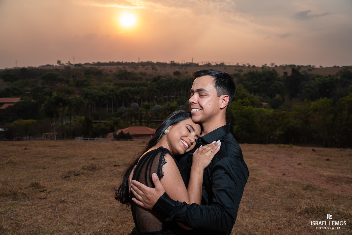 Fotografo de casamento na cidade de Nova serrana com fotos lindas do fotografo Israel lemos de nova serrana