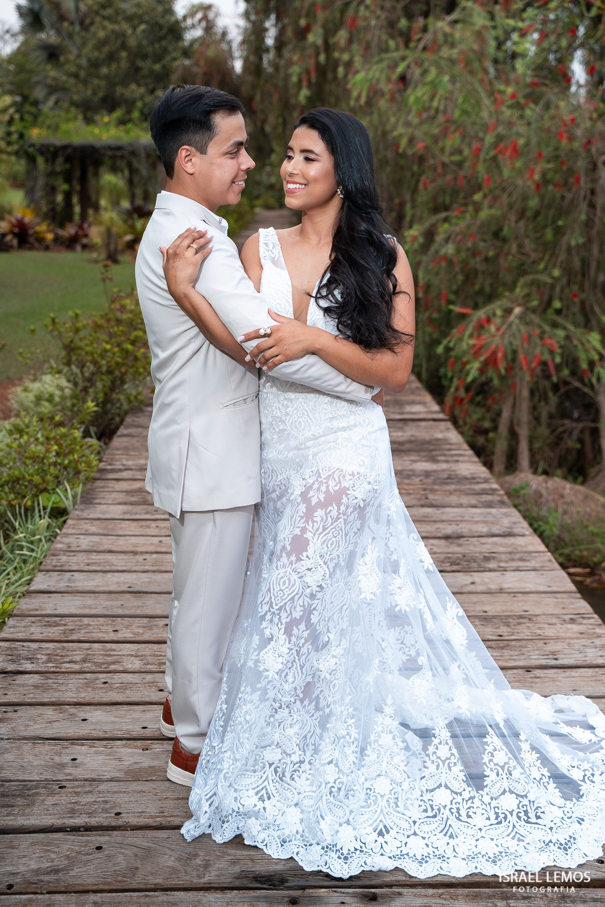 Fotografo de casamento na cidade de Nova serrana com fotos lindas do fotografo Israel lemos de nova serrana