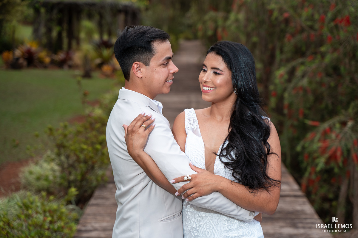 Fotografo de casamento na cidade de Nova serrana com fotos lindas do fotografo Israel lemos de nova serrana