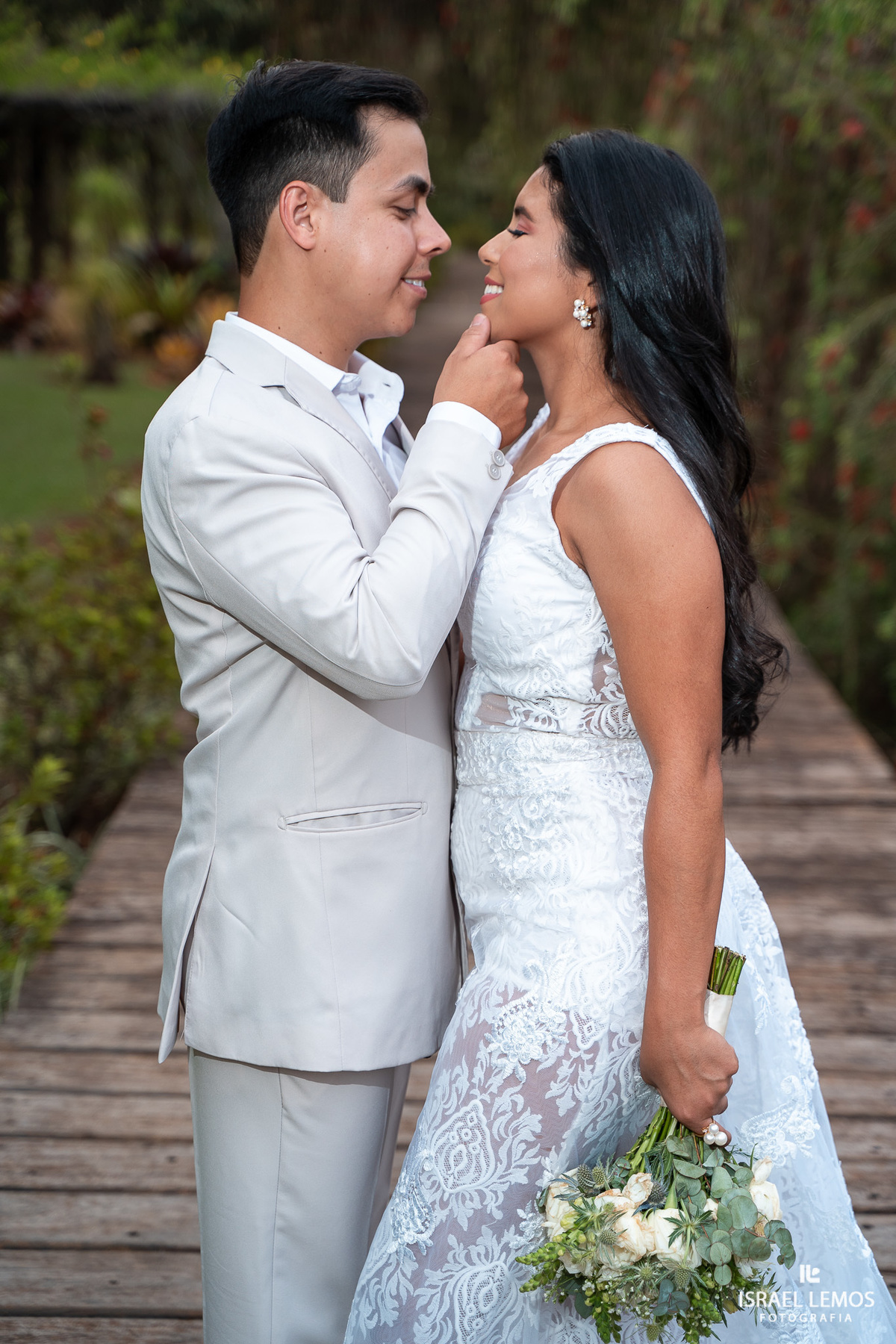 Fotografo de casamento na cidade de Nova serrana com fotos lindas do fotografo Israel lemos de nova serrana