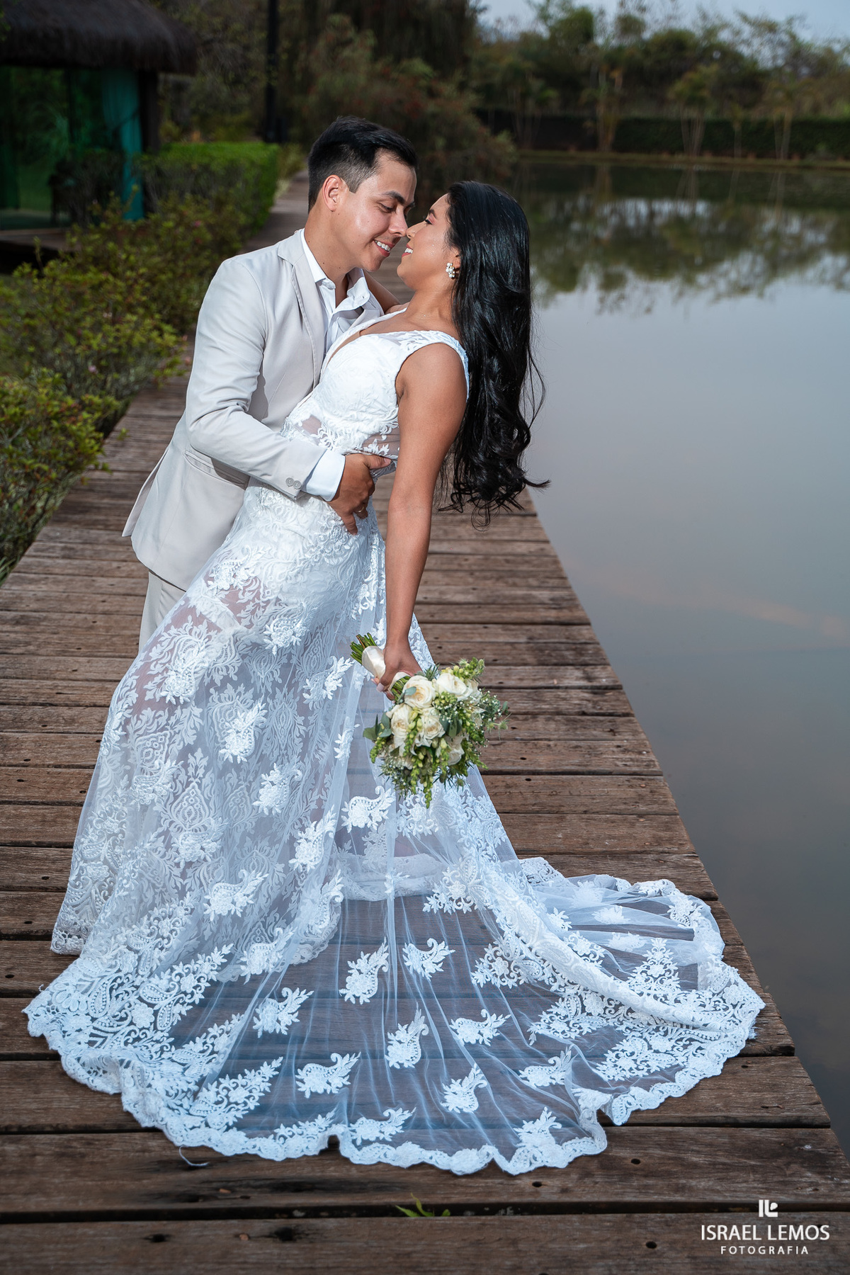Fotografo de casamento na cidade de Nova serrana com fotos lindas do fotografo Israel lemos de nova serrana