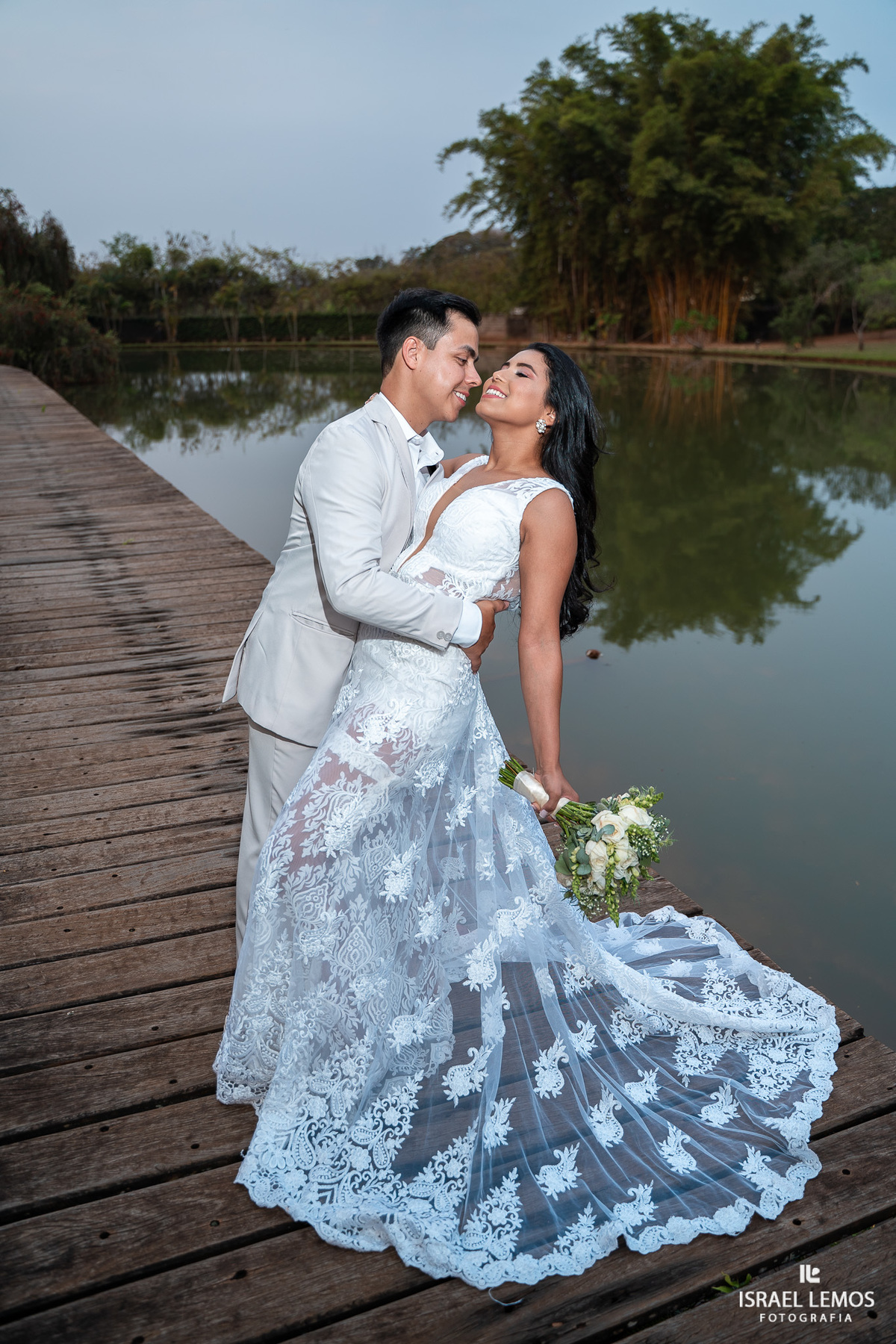 Fotografo de casamento na cidade de Nova serrana com fotos lindas do fotografo Israel lemos de nova serrana