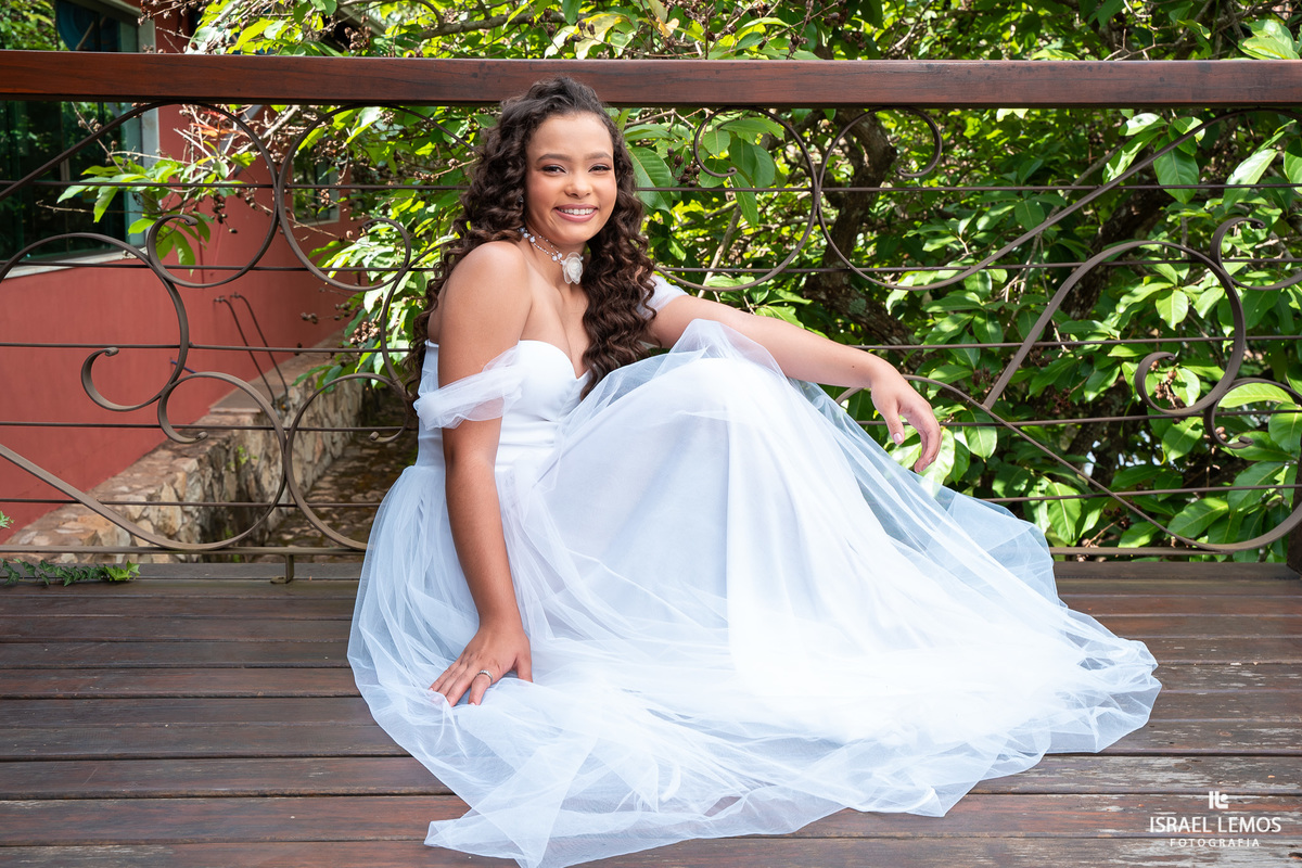 Fotografia de 15 anos debutante na cidade de Igaratinga pelo fotográfico Israel Lemos fotografo em Igaratinga 
