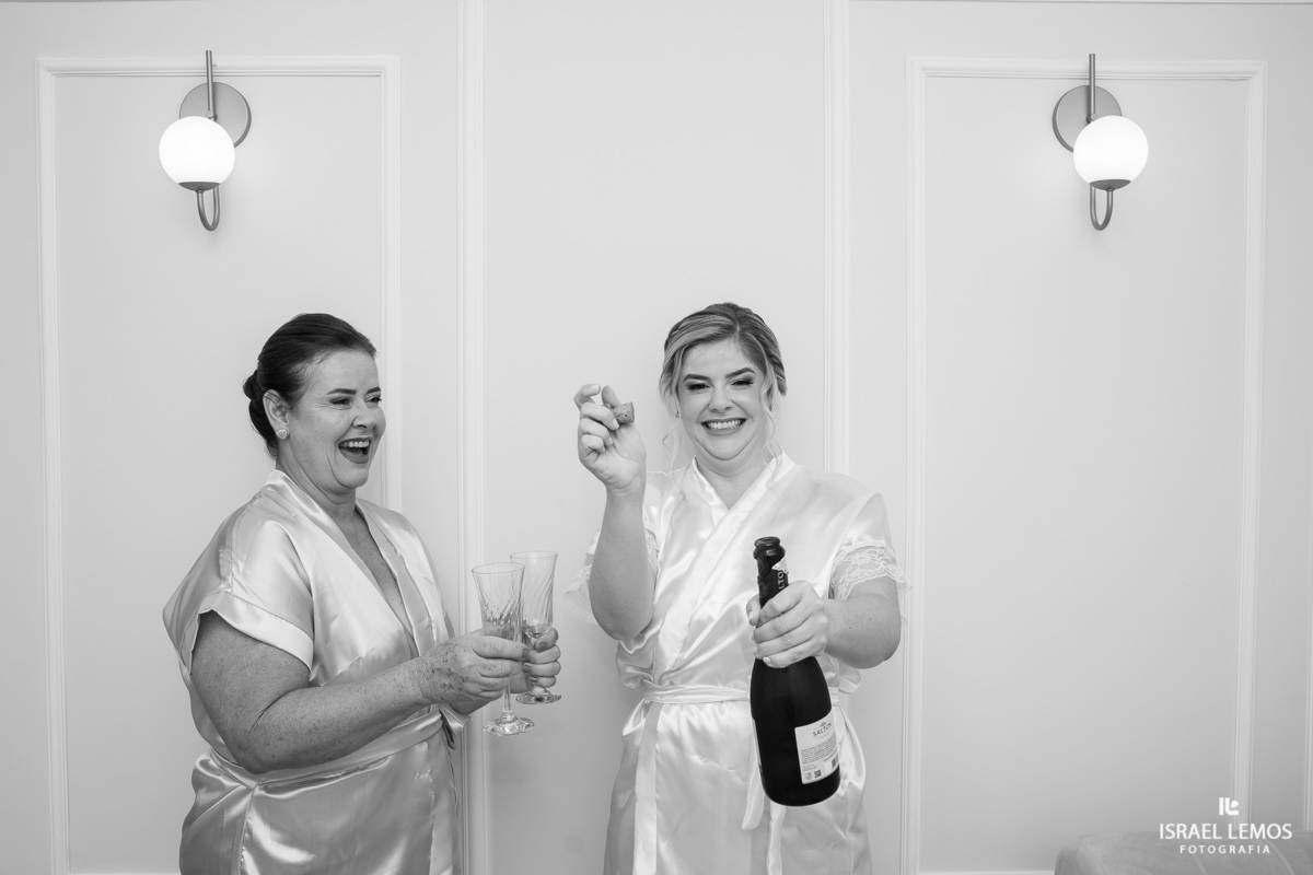 maquiagem de noiva na cidade de Mateus leme com fotos lindas de casamento pelo fotografo Israel lemos