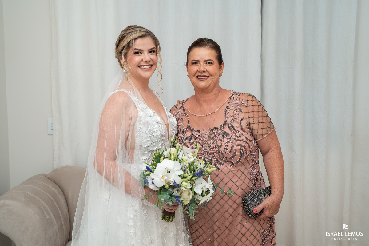 maquiagem de noiva na cidade de Mateus leme com fotos lindas de casamento pelo fotografo Israel lemos