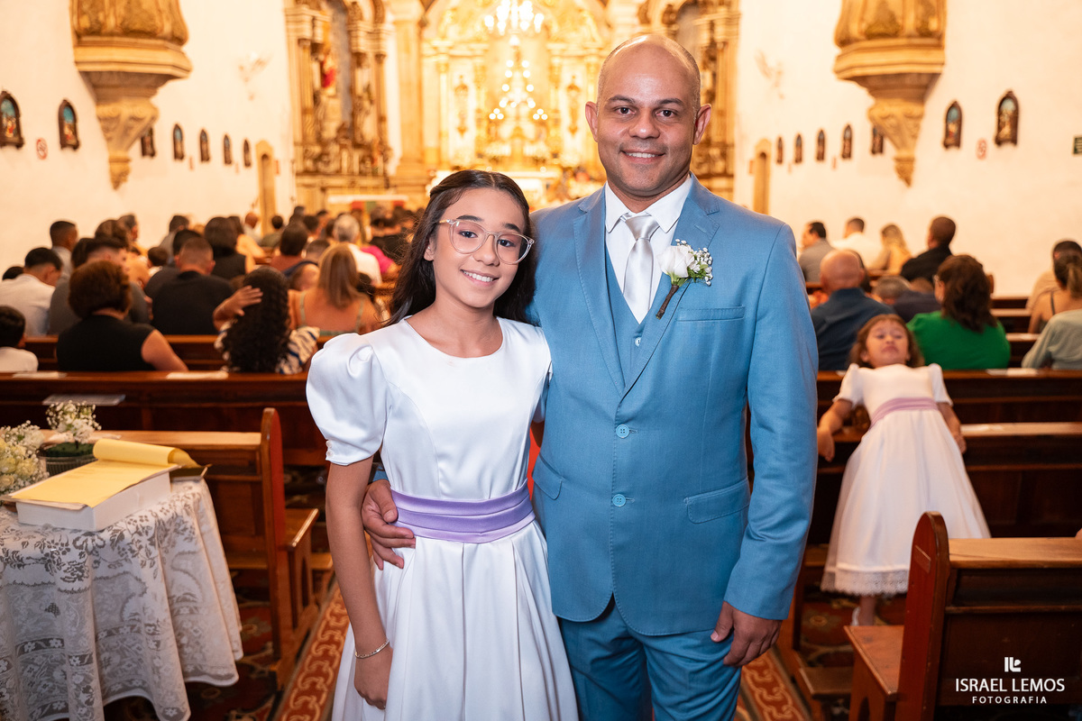 FOtografo de casamento em Mateus lemes faz lindas fotos na Igreja de Santo Antonio em Mateus leme com o fotografo Israel lemos 