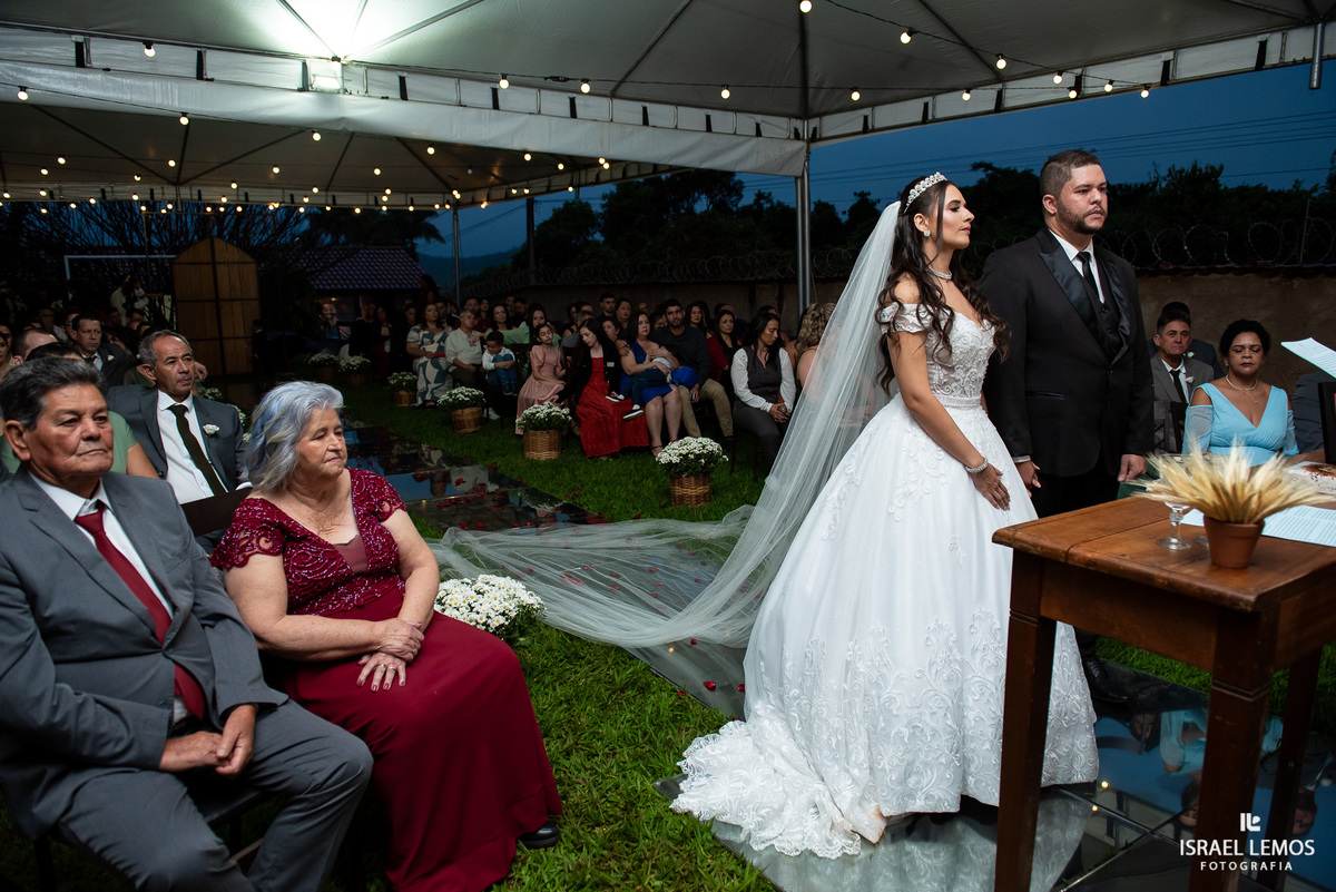 fotografia de casamento em Para de minas com o fotografo profissional de casamento Israel lemos