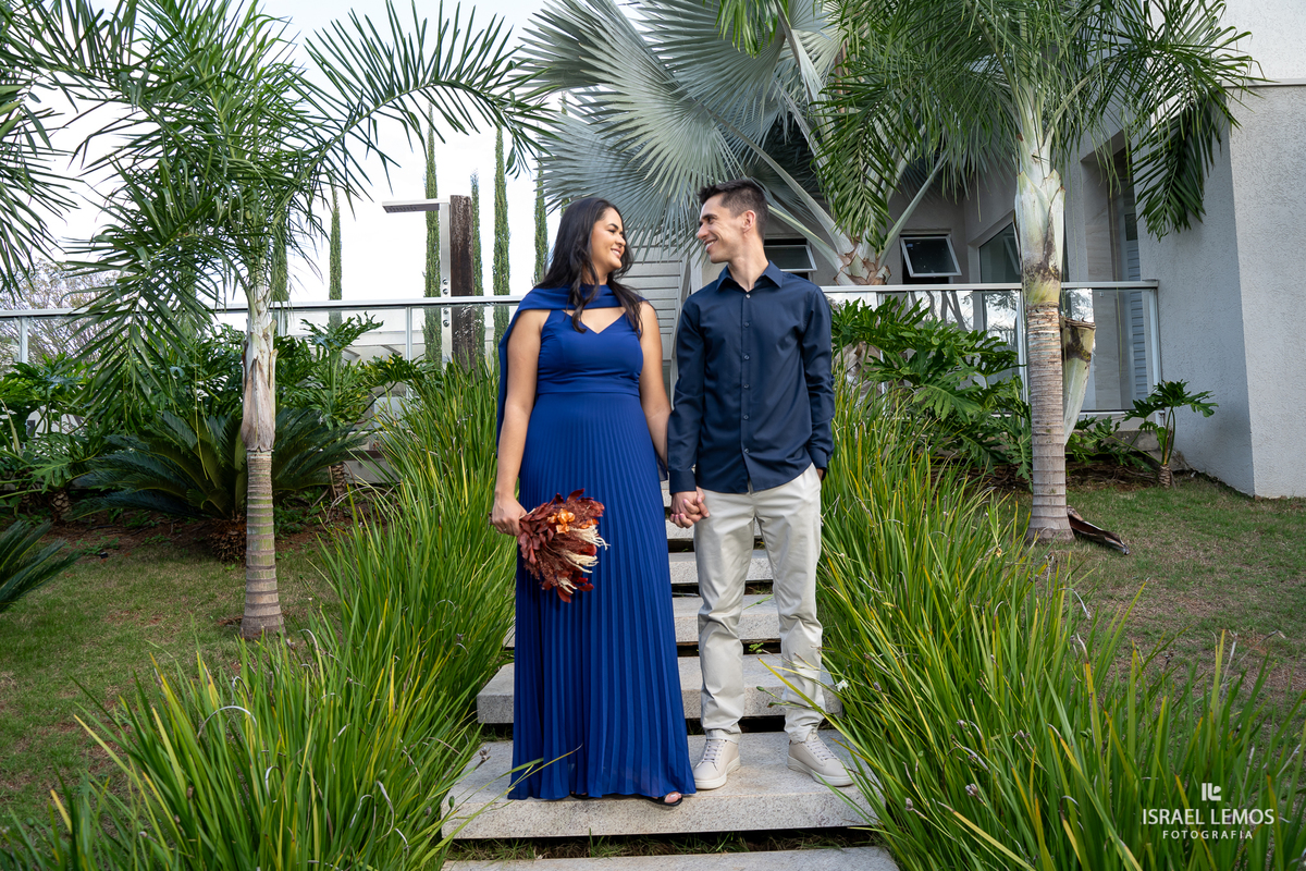 Fotografia de casal na cozinha deles com fotos lindas do fotografo Israel lemos fotografia de bom despacho fotografo bo despachoFotografia de casal na cozinha deles com fotos lindas do fotografo Israel lemos fotografia de bom despacho fotografo bo despach