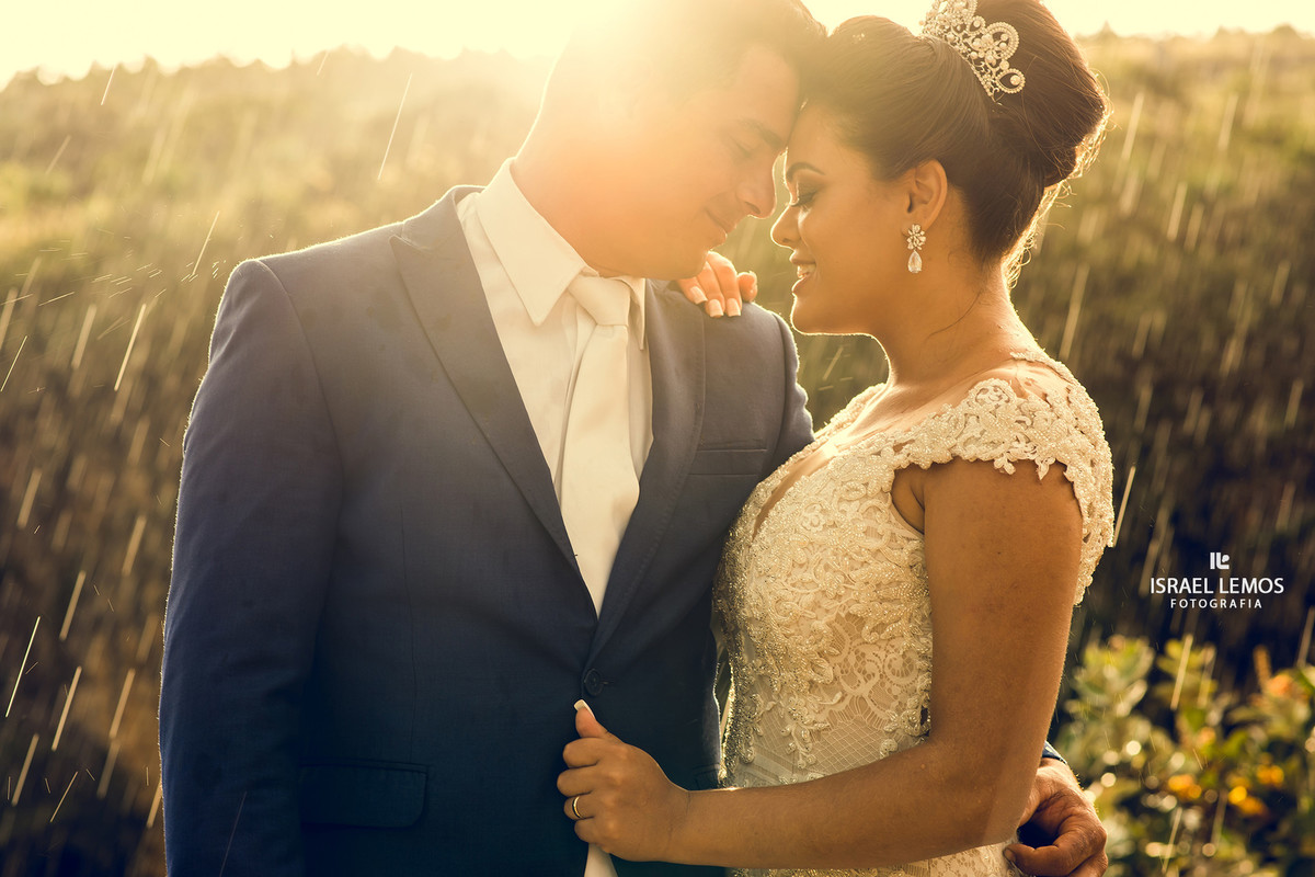 save the date com uma linda tarde e muita chuva e ate arco iris em esparpas do lado em capitolio furnas