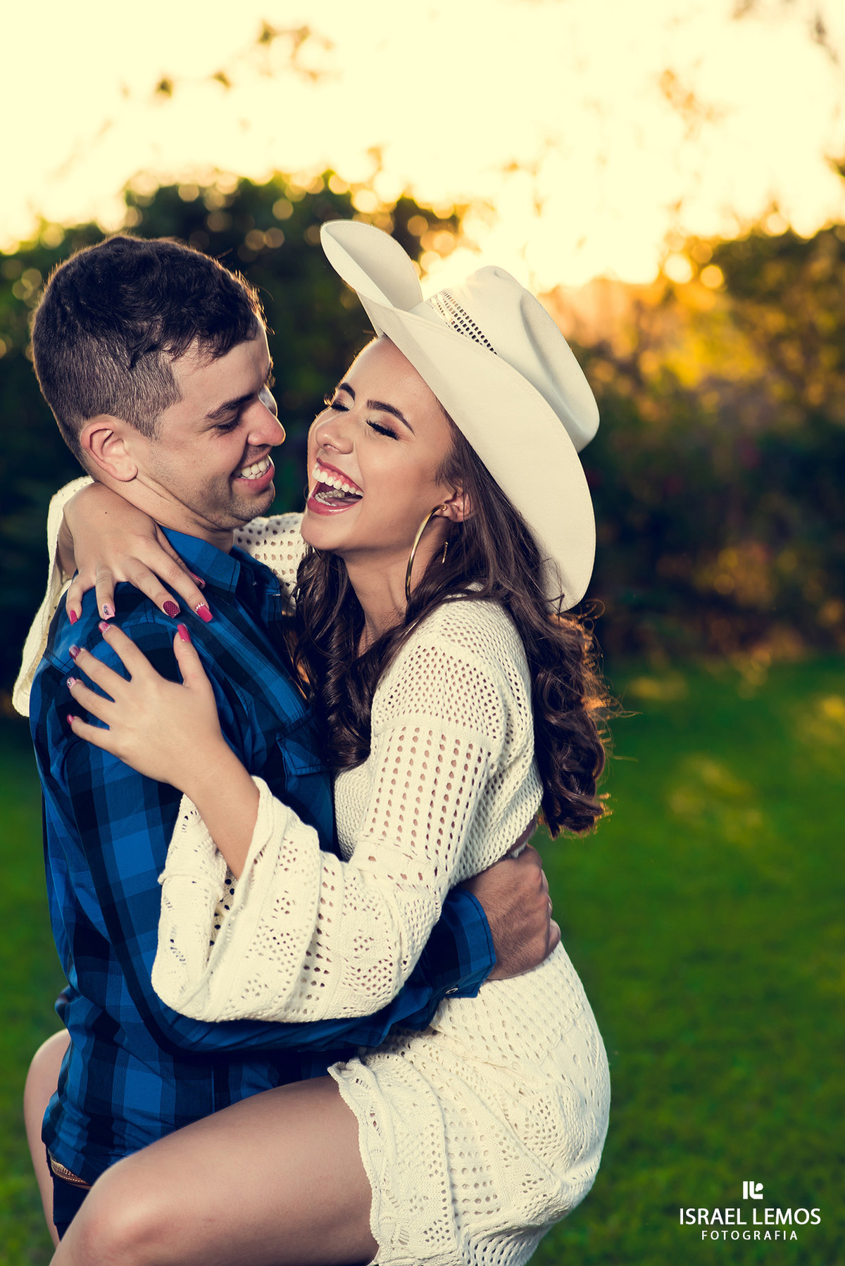 foi muito divertido fazer as fotos do pre wedding de gabriela e pedro maquigem massa