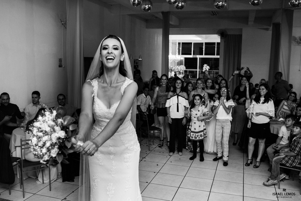 Hora de jogar o boque na Dila festa e eventos em Para de Minas