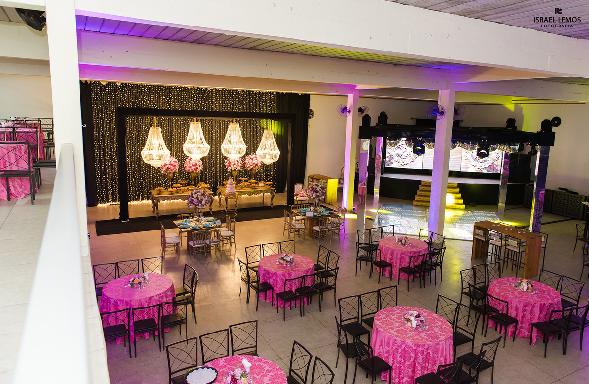 Mesa na cidade de juatuba  mg