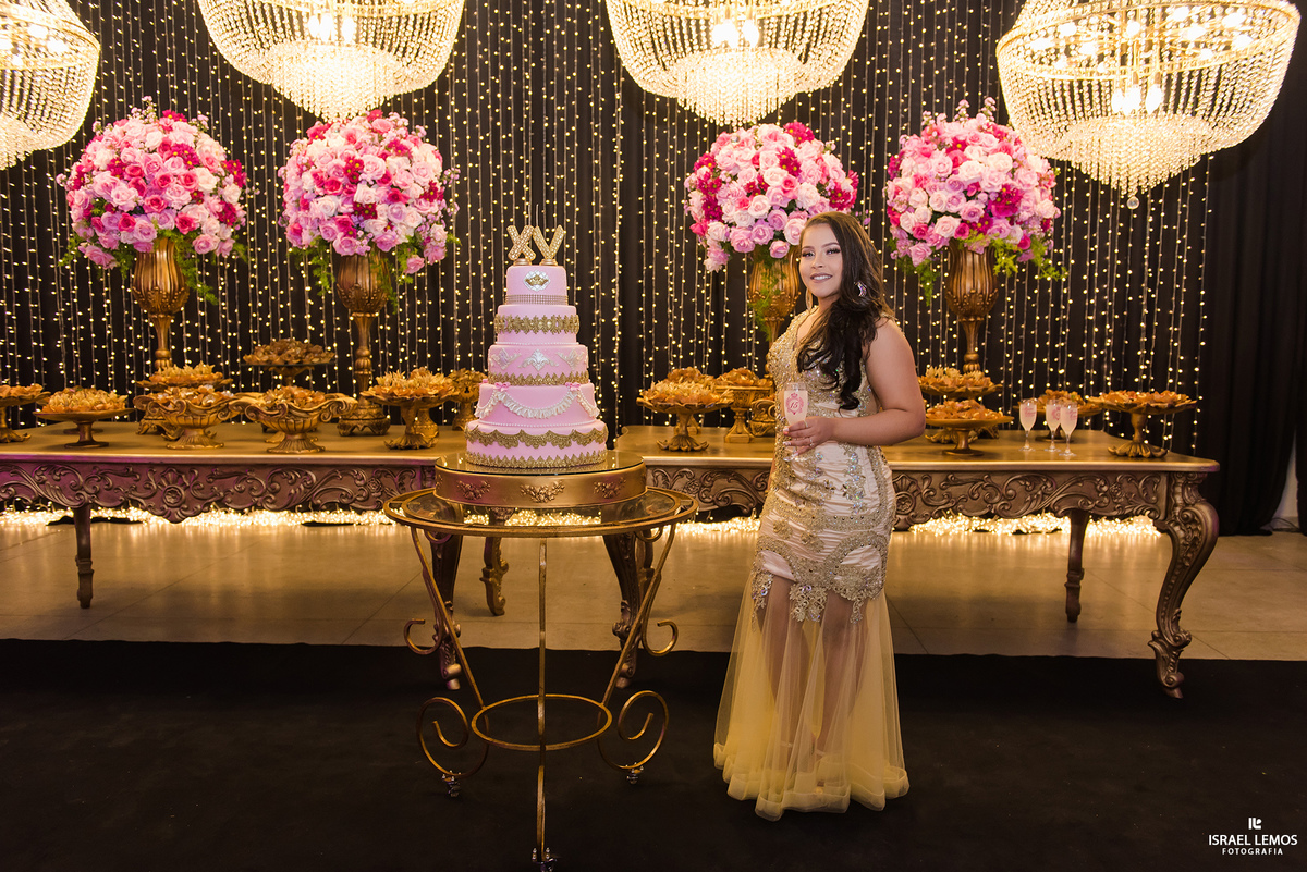 debutate brindandoValsa da debutante no Zafirra na cidade de juatuba  mg