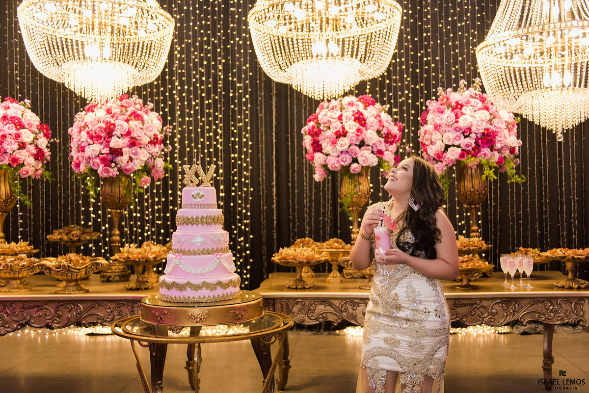 sorriso da debutante na cidade de juatuba  mg