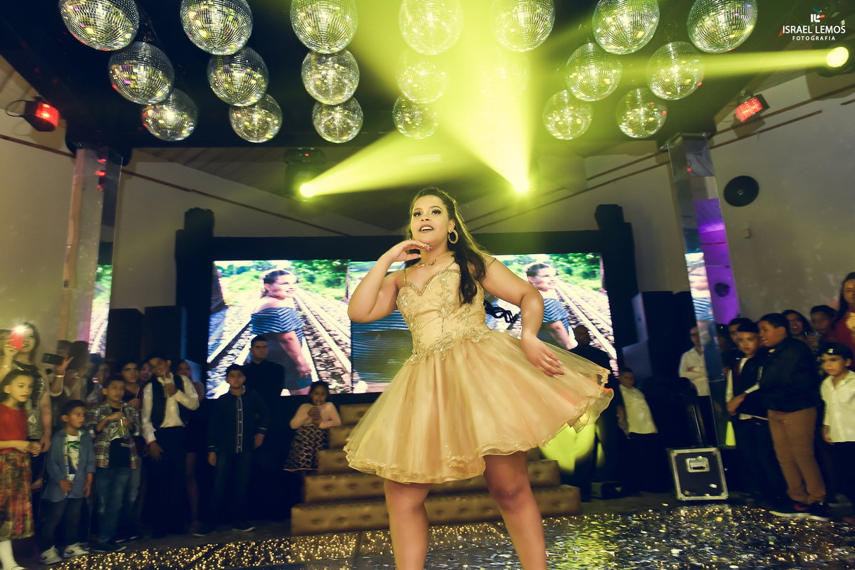 sança maluca da debutante Valsa da debutante no Zafirra na cidade de juatuba  mg