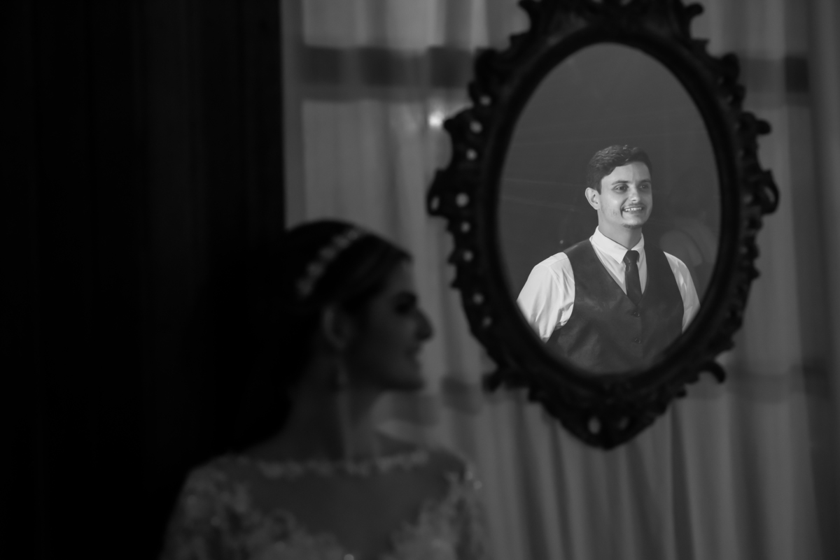 Noivos no espelho em Pará de Minas MG