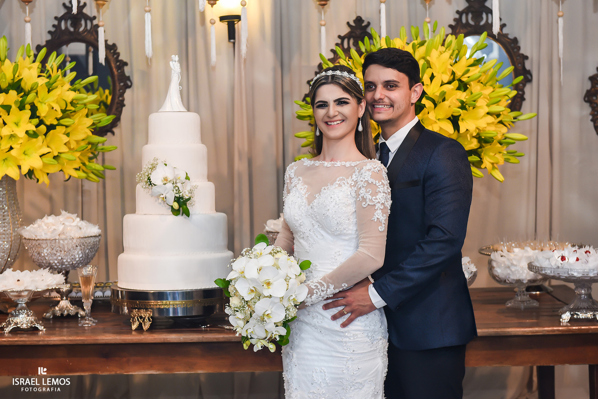 Pose dos noivos  em Pará de Minas MG