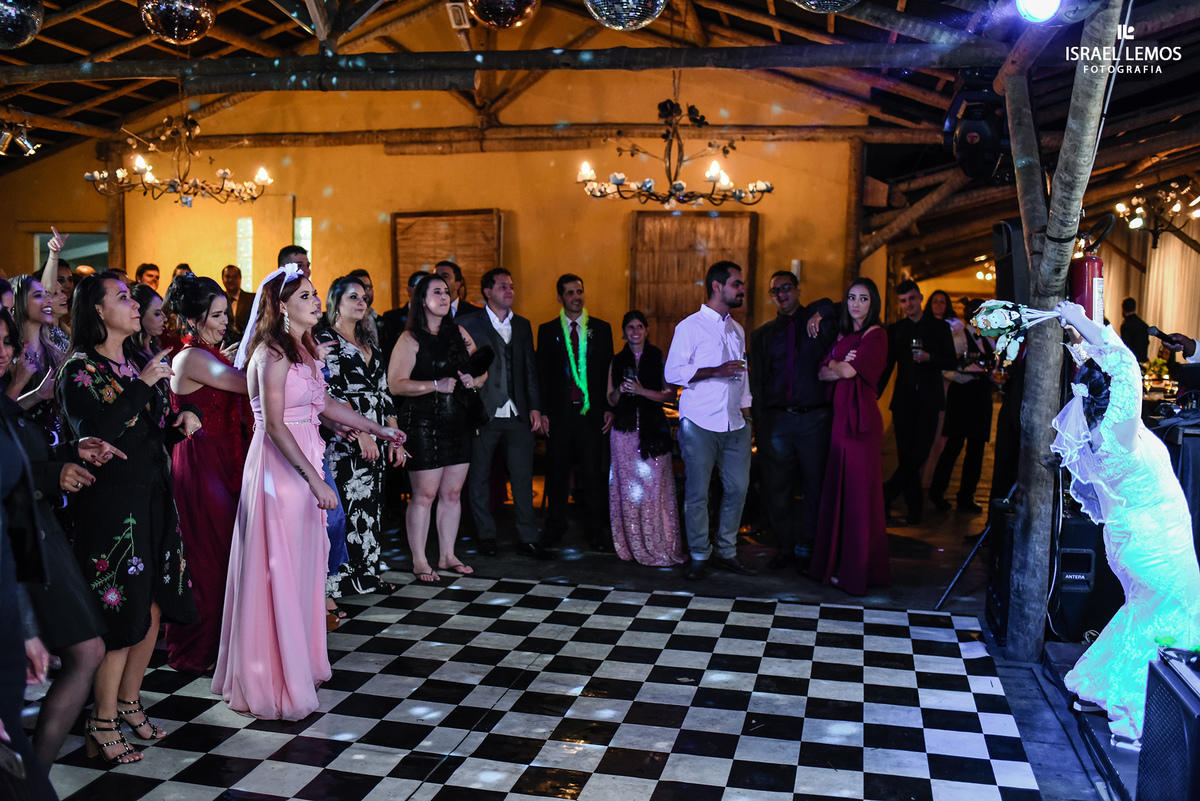 Jogando o boque Espaço Solarium Recepções na pampulha na cidade de Belo Horizonte MG