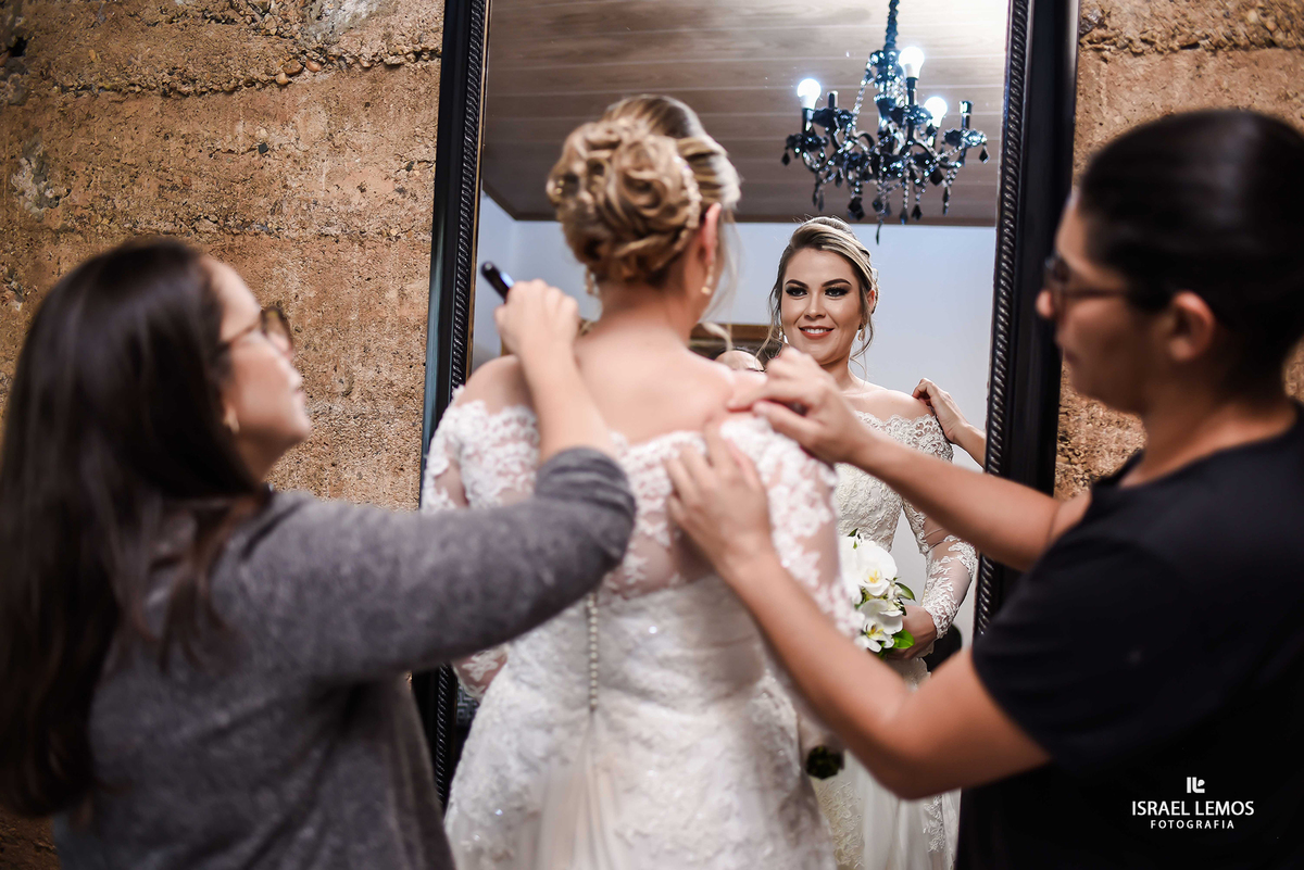 make da noiva em todos os momentos fotos feitas na setima vila do ouro na cidade de Pitangui, fotografar pelo fotografo israel lemos 