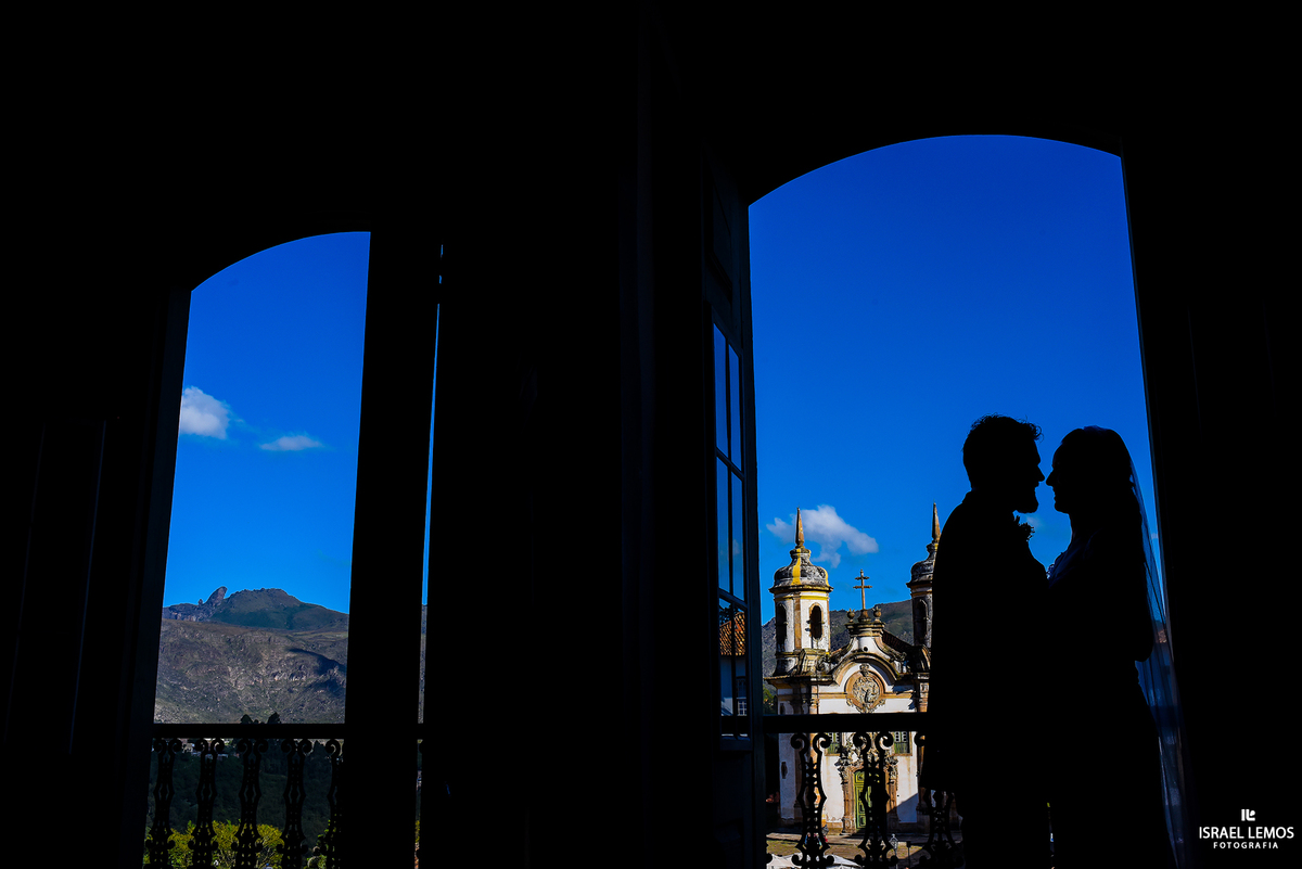 SInueta perfeita feitas pelo melhor fotografo de casamento de Minas Gerais em Ouro preto 