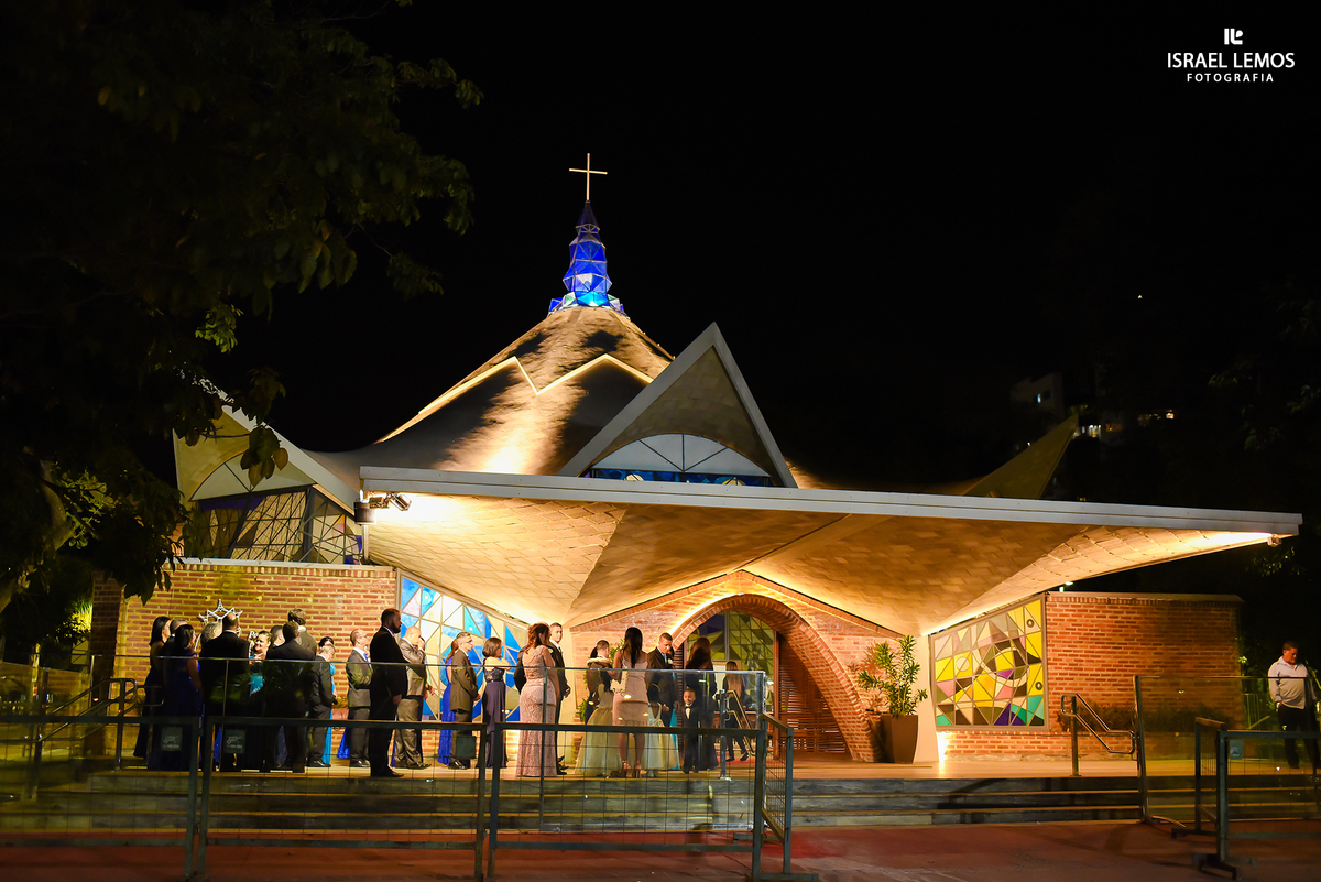 Casamento na Linda igreja N. S. de fatima na cidade de Belo horizonte MG, fotos feitas pelo Fotografo de casamento Belo Horizonte Israel lemos