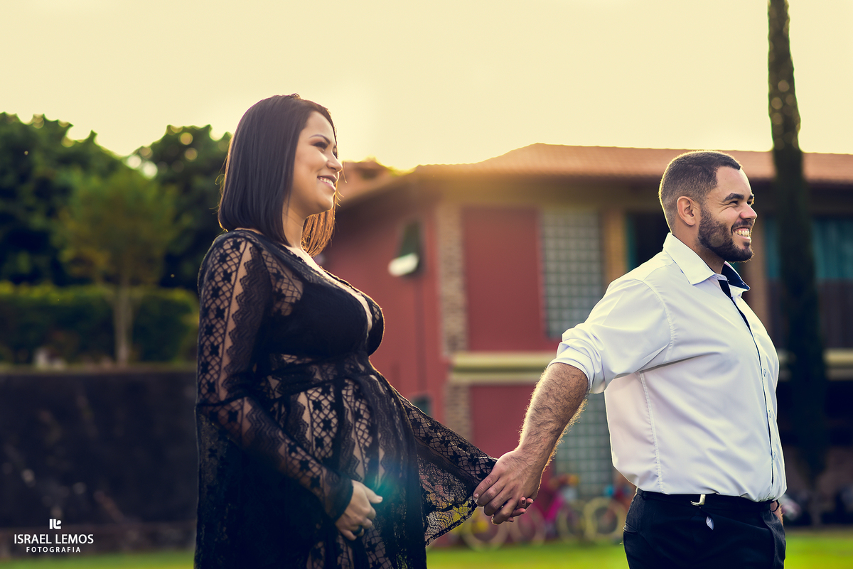 Linda foto da gestante da cidade de Juatuba MG. Fotos feitas pelo fotografo de casamentos Israel lemos 