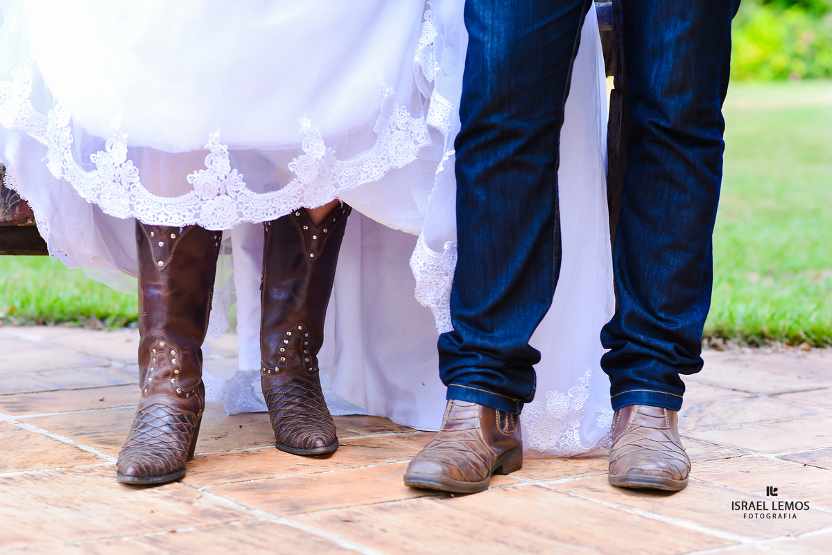 Fotos de casamento na setima vila do ouro na cidade de Pitangui MG
Feitas pelo melhor fotografo de Pitangui e regiao