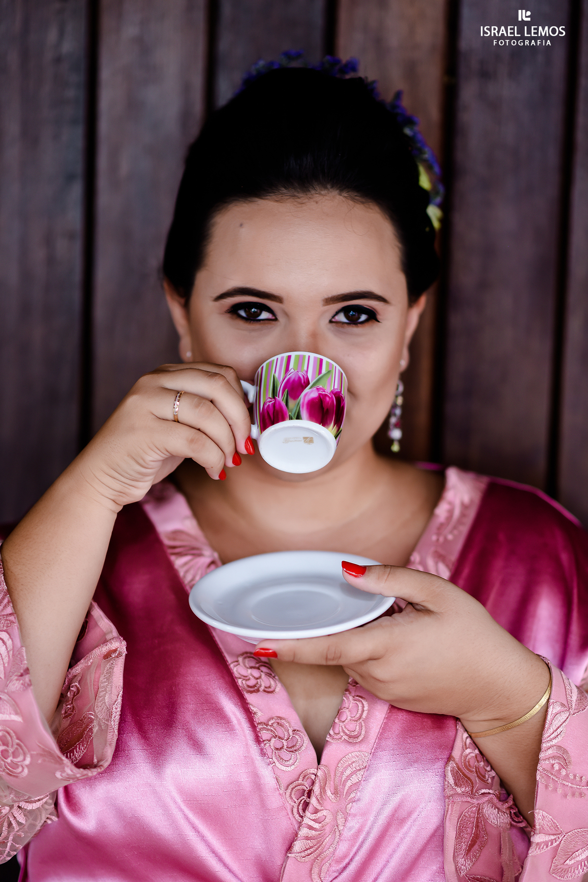 Noiva tomando um cafe na cidade de Para de Minas MG