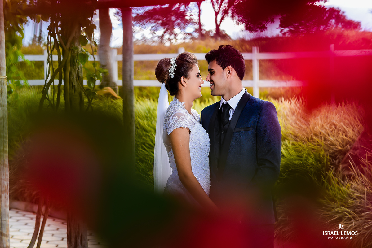 como achar uma make e dia da noiva erika damas da cidade de Para de Minas MG