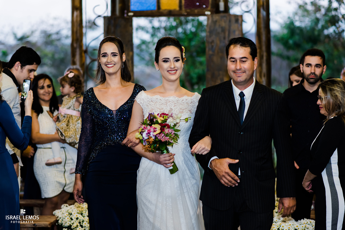 entrada da nova Mambeba em Itauna MG fotos do fotografo de casamentos Israel lemos