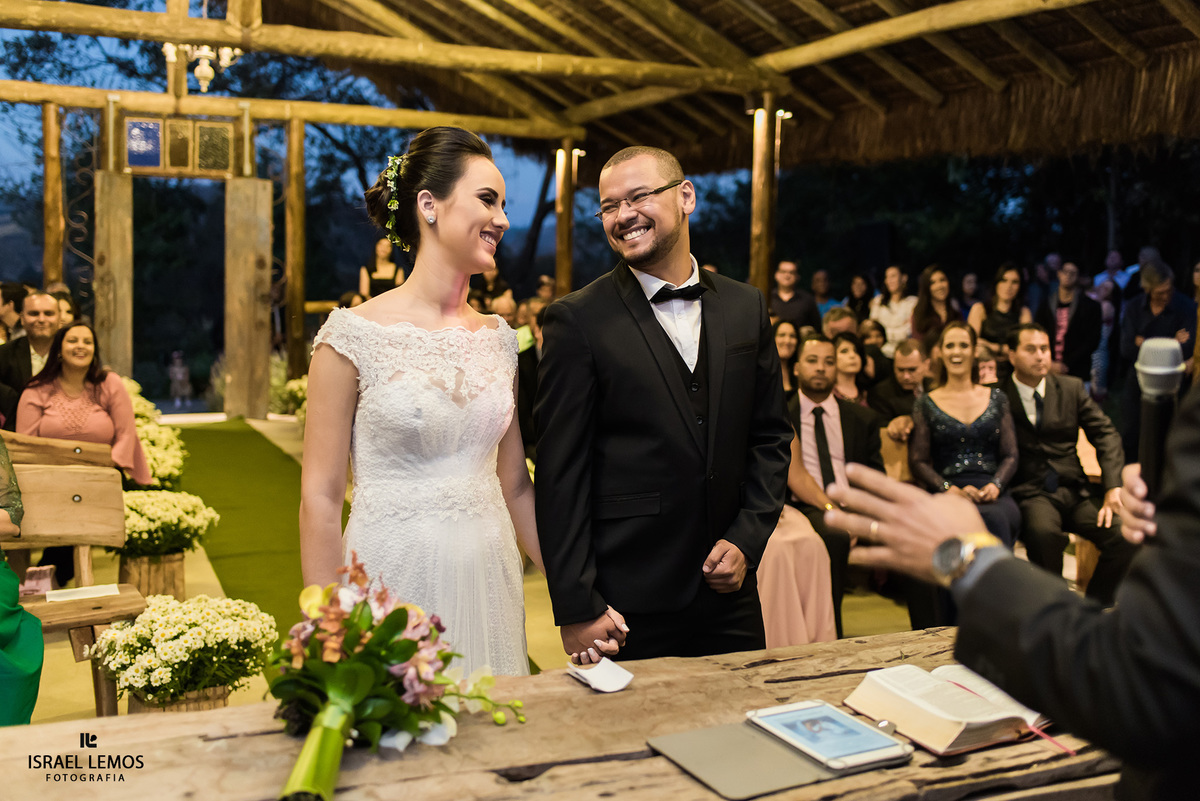 quando os olhares de cruzarem Mambeba em Itauna MG fotos do fotografo de casamentos Israel lemos
