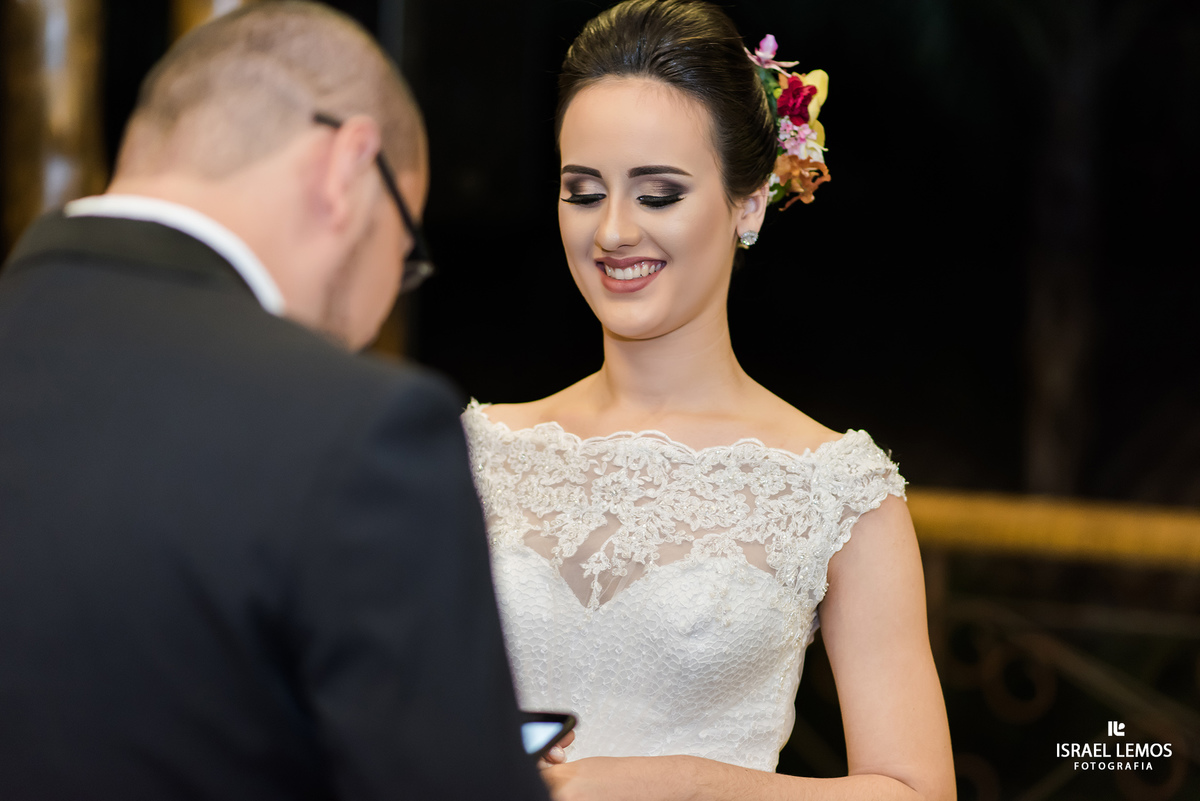 Como nao amar essa maquiagem super produção da maquiadora erica damas de Para de Minas