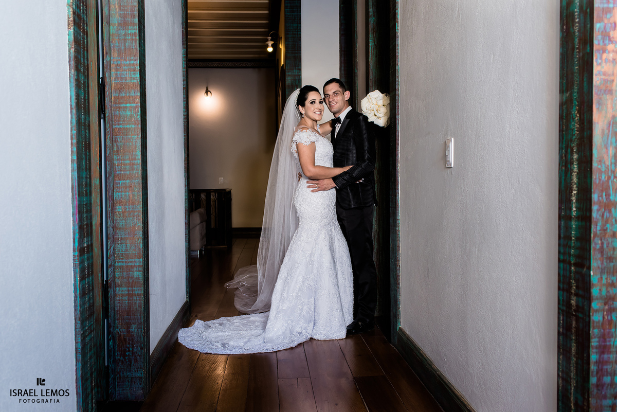 Fotos externas em um lugar antigo e perto de MG