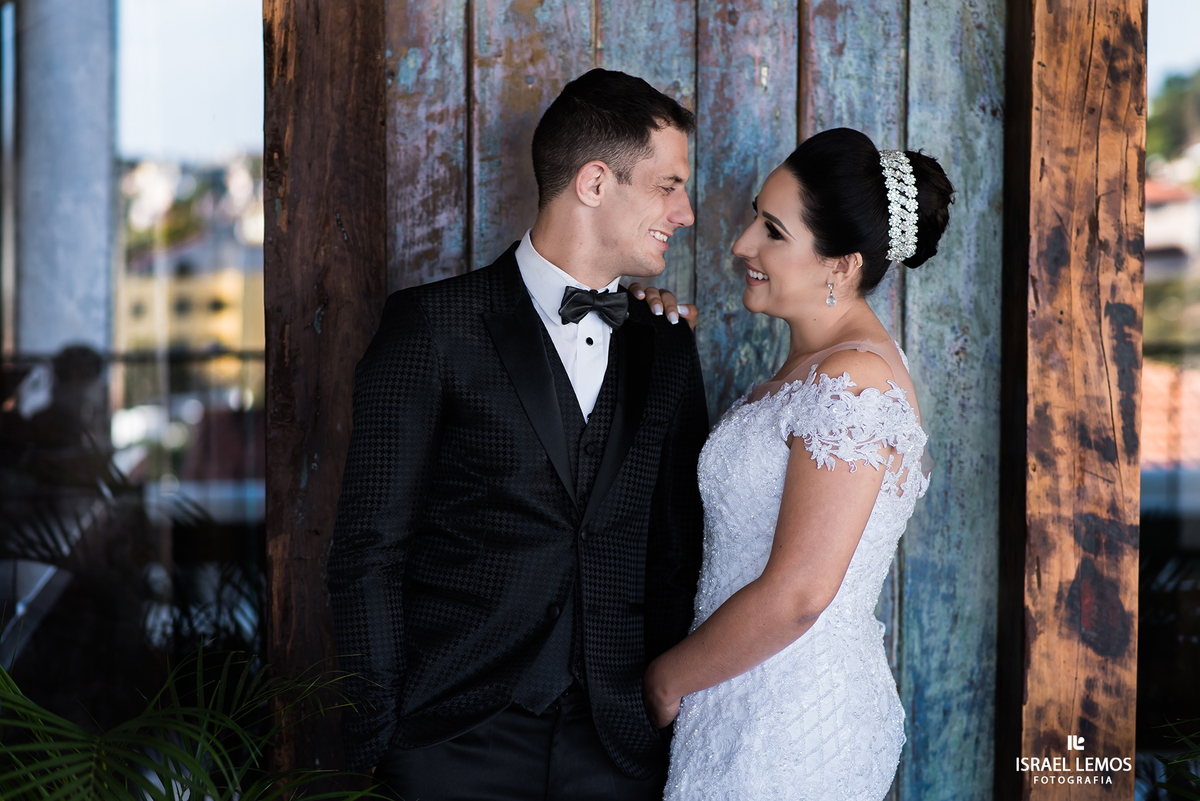 Maquiagem de noivas na cidade de Pitangui Betania ou efgenia?