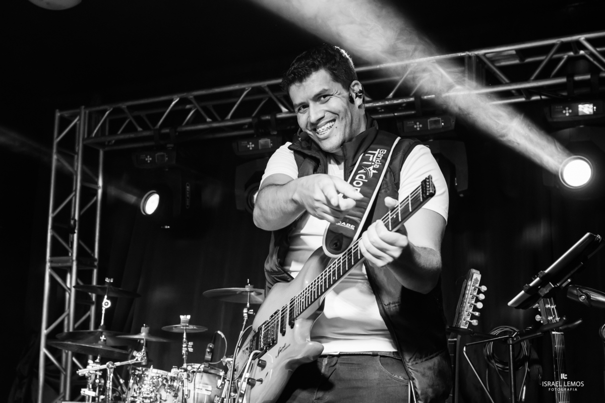 Banca e Dj em Para de Minas