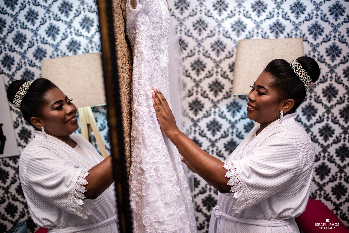 maquiadora na cidade de Pitangui Betania diniz