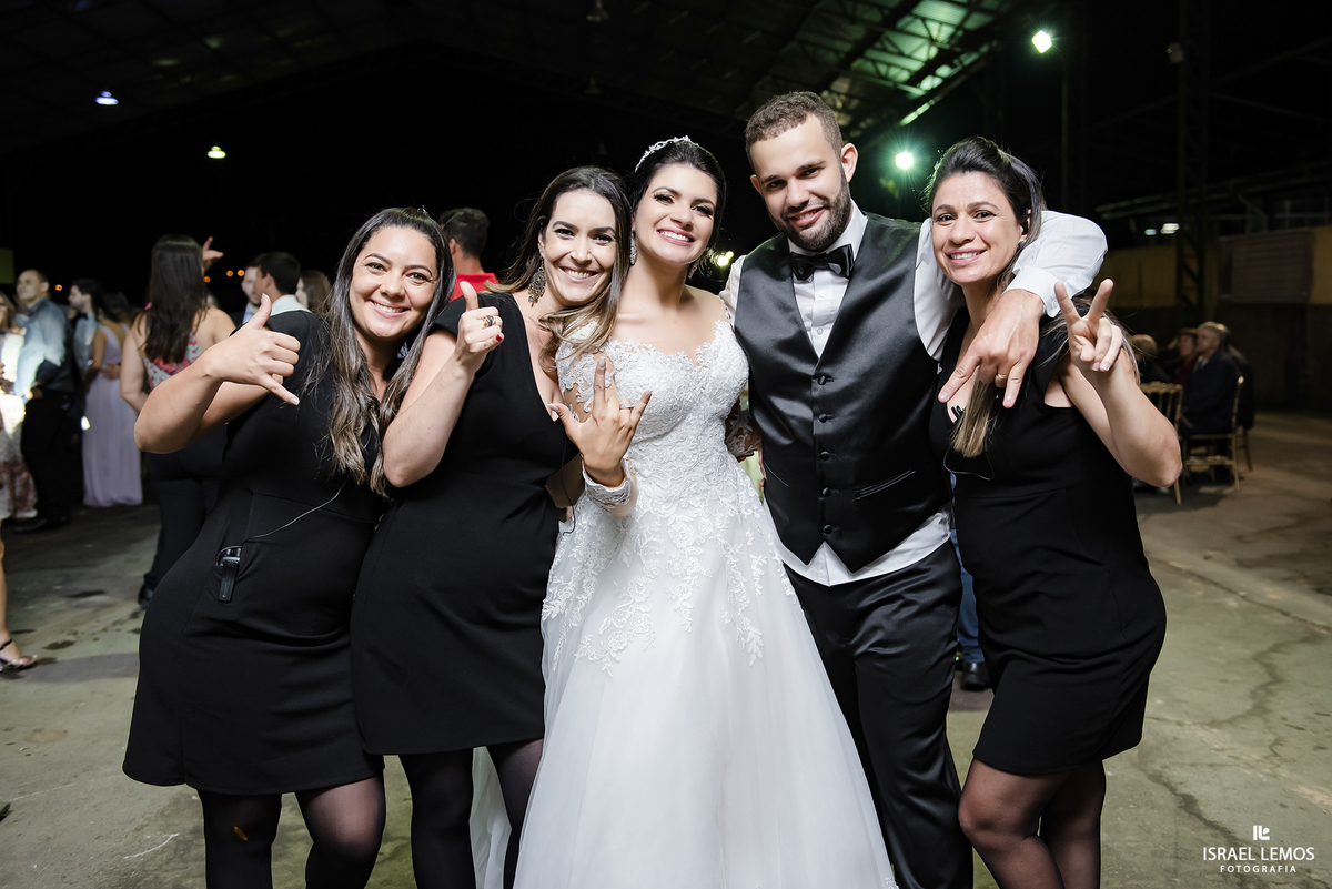 Cerimonial flash em Pitangui 
Marla e valeria