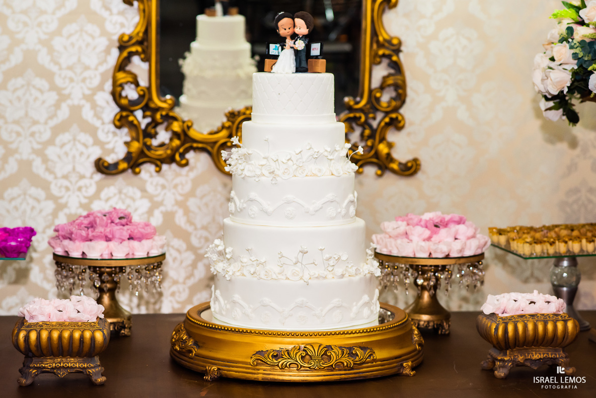 bolo setima vila do ouro em Pitangui MG