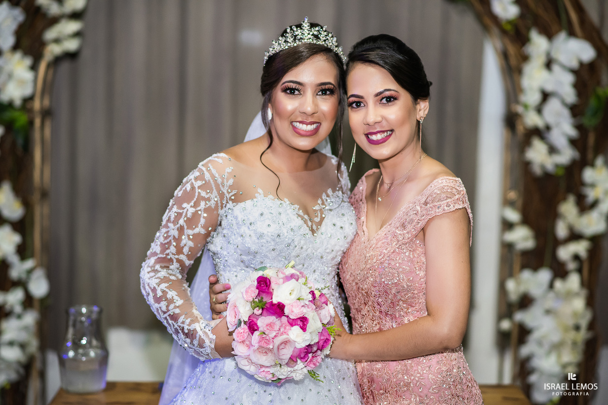 noiva com sua irma