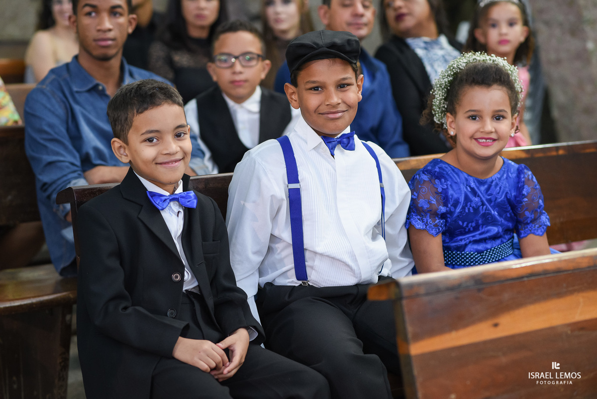 damas e Pajens em Para de Minas