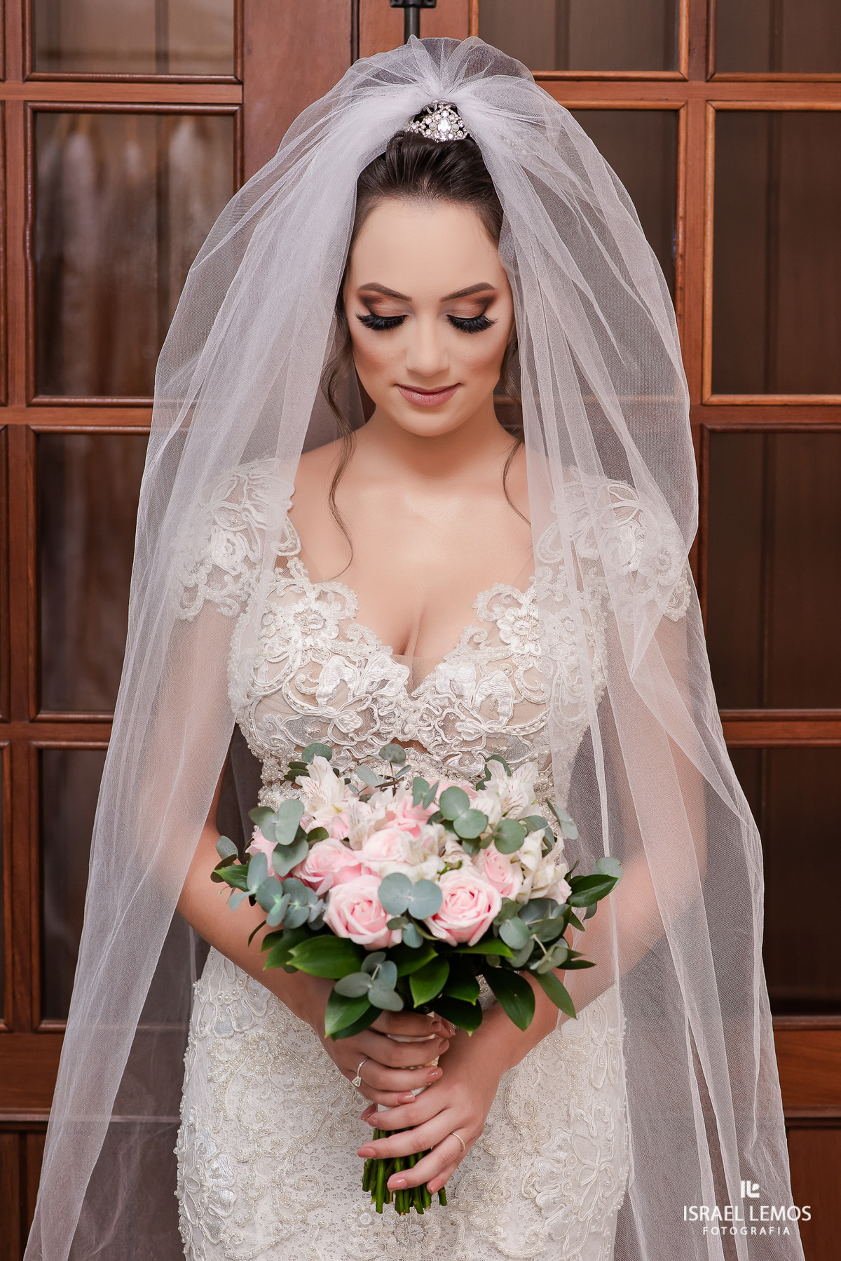 Vestidos sofisticados, de criação própria, para casamentos e eventos especiais, em ambiente sossegado.
Endereço: Av. 1º de Junho, 1053 - Centro, Divinópolis - MG, 35500-003
Horário: 
Aberto ⋅ Fecha às 18:00



Telefone: (37) 3222-8919