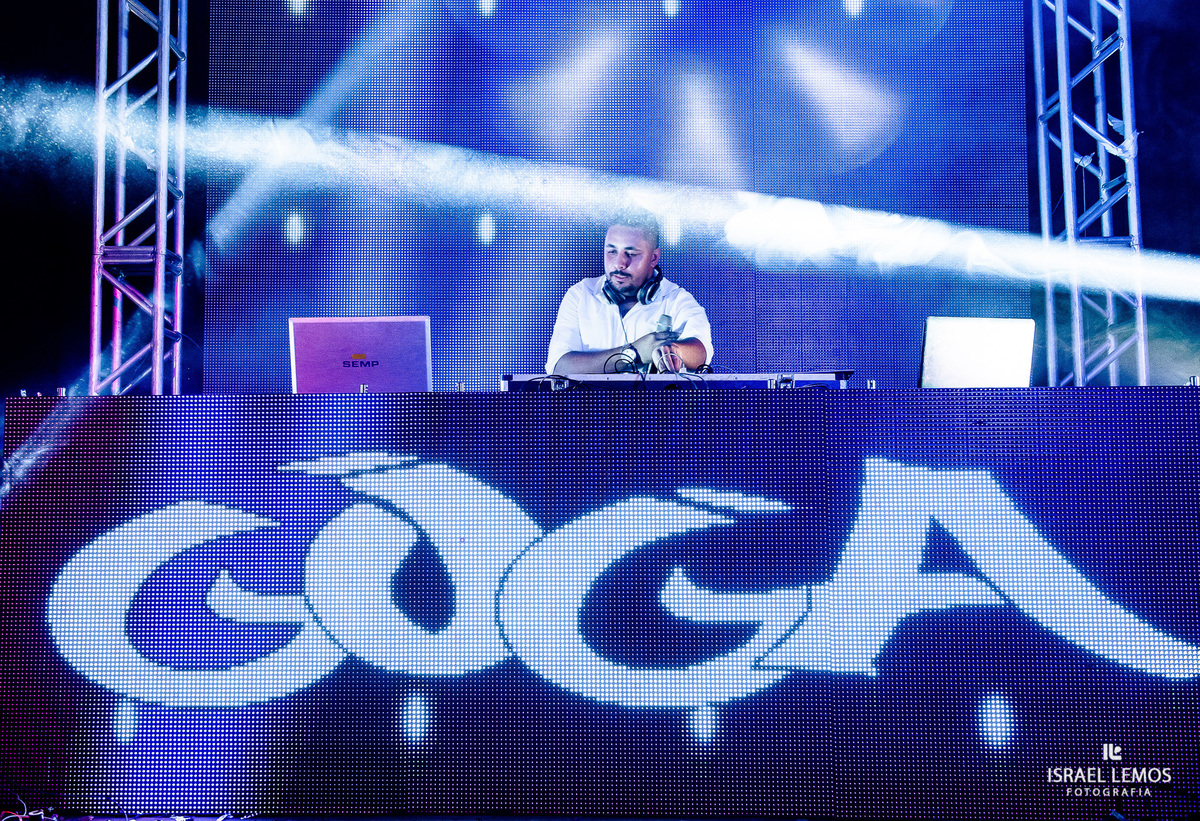 como contratar um DJ para sua festa em Para de minas fotografo regista esse momento 